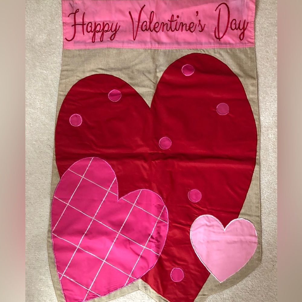 ❤️Happy Valentine’s Day Burlap Embroidered Hearts Full Size Flag
